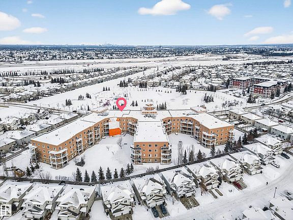 5th image of 263 Macewan Rd SW #434