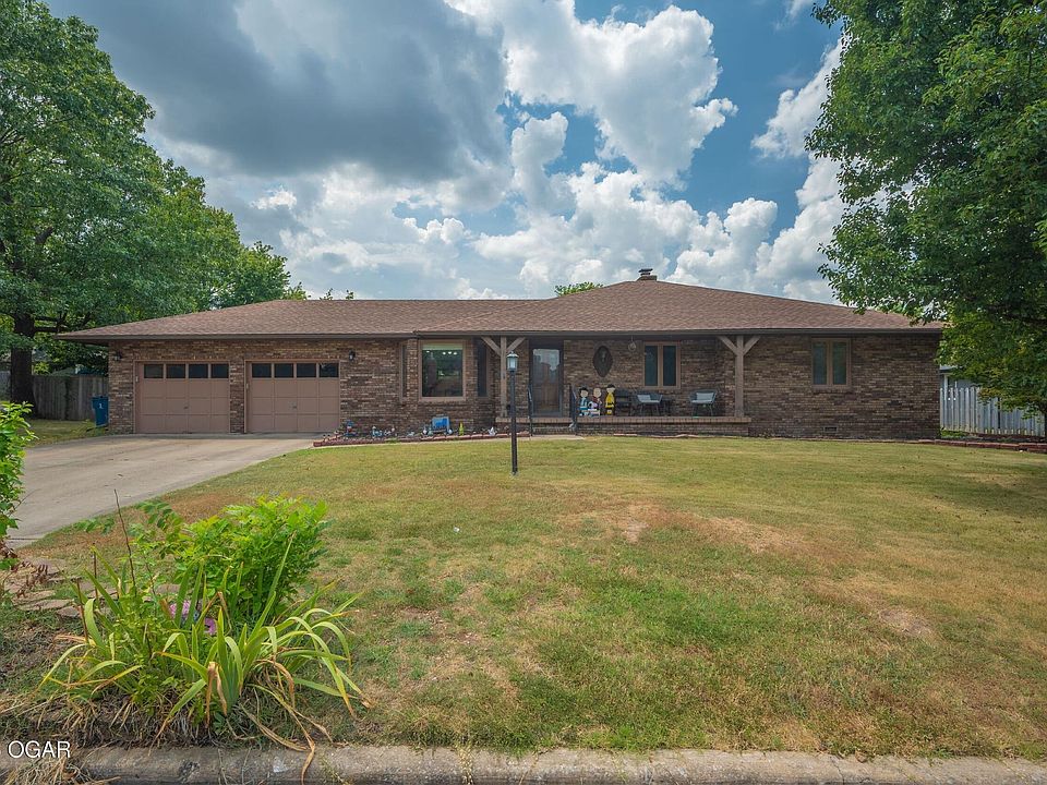 1st image of 116 Morgan Dr