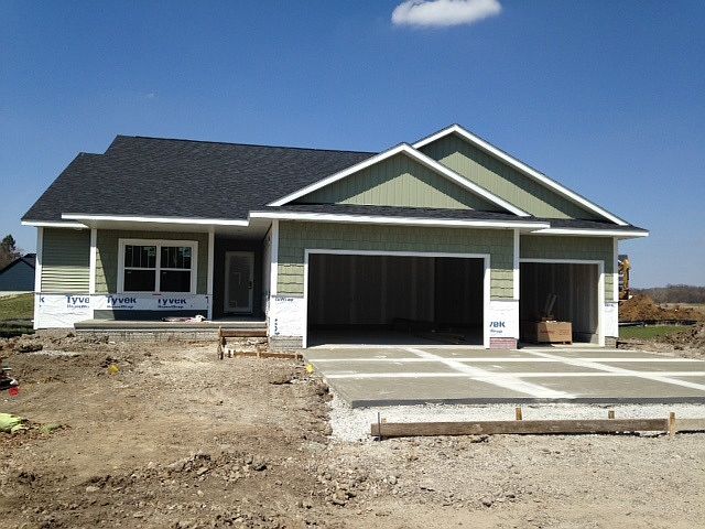 1st image of 1005 Olive Ct