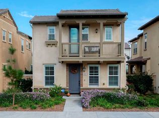 372 Calistoga Rd, Camarillo, CA 93010