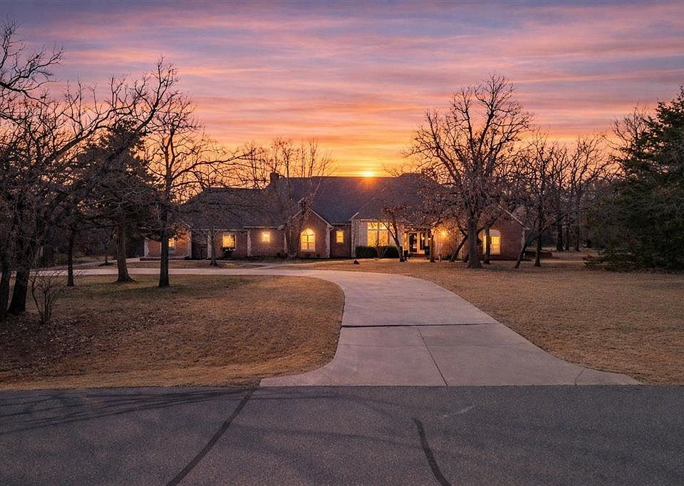 1st image of 5617 Georgetowne Rd