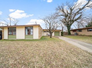 4914 E 26th Pl, Tulsa, OK 74114