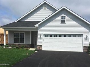 118 Woodview Dr, Whiting, NJ 08759