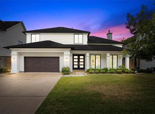 4507 Holt St, Bellaire, TX 77401