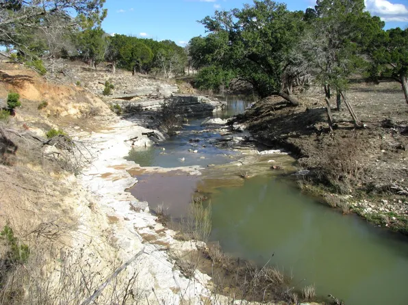 1466 Buffalo Crk, Evant, TX 76525