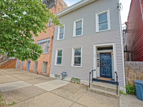 391 Washington Avenue, Albany, NY 12206
