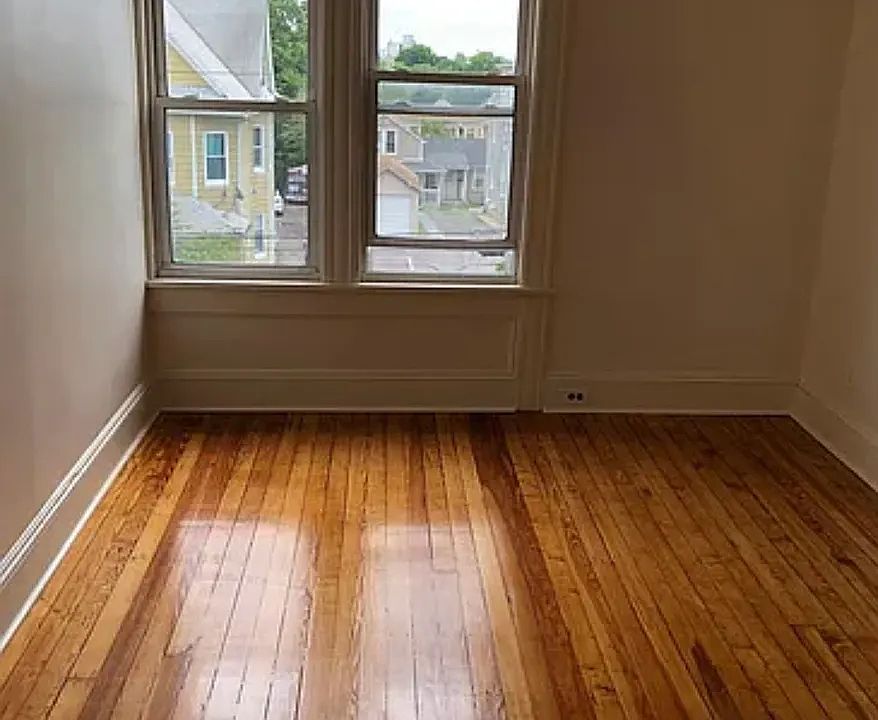 1st image of 59-61 Myrtle Ave #2C