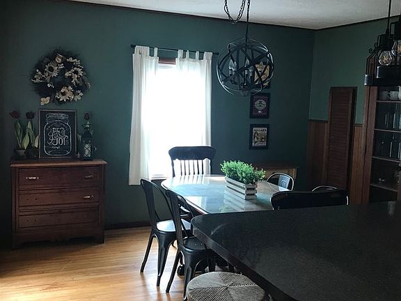4th image of 37 McCluskey Ave
