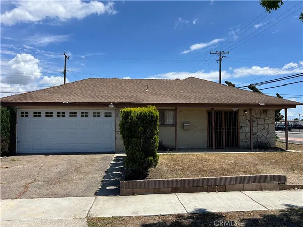 901 N Mountain View St, Santa Ana, CA 92703
