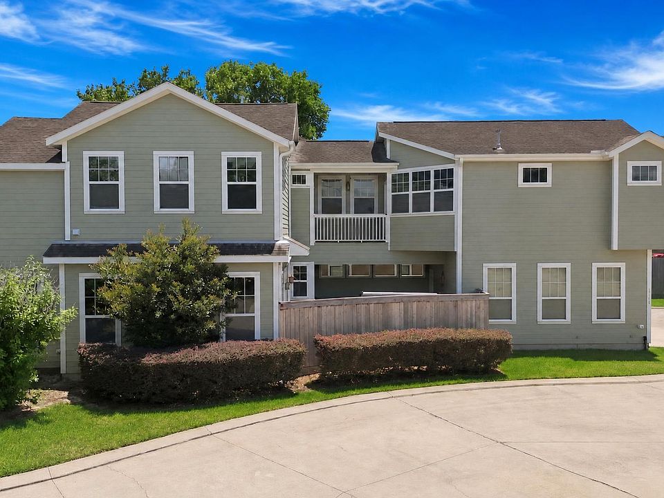 1st image of 1838 Woodbend Village Ct