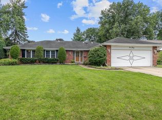 130 E Thompson Dr, Wheaton, IL