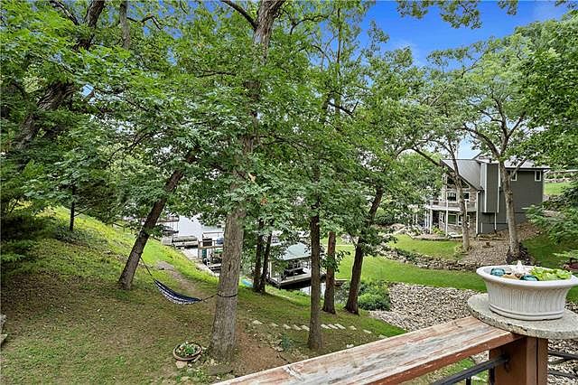 1st image of 48 M Lake Shore Dr