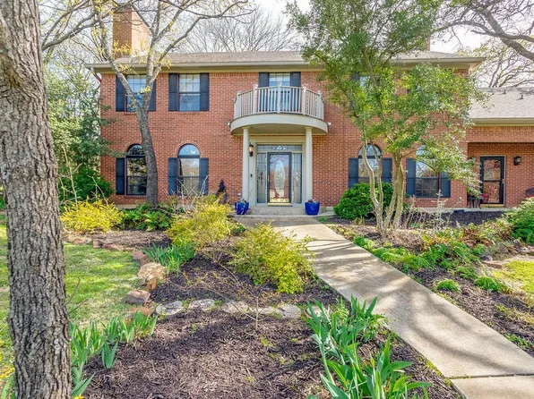 140 Creekside Dr, Double Oak, TX 75077