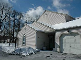 230 Huckleberry Ct, Wexford, PA 15090