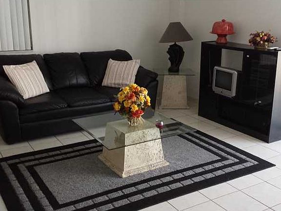 4th image of 5838 Collins Av. #5H