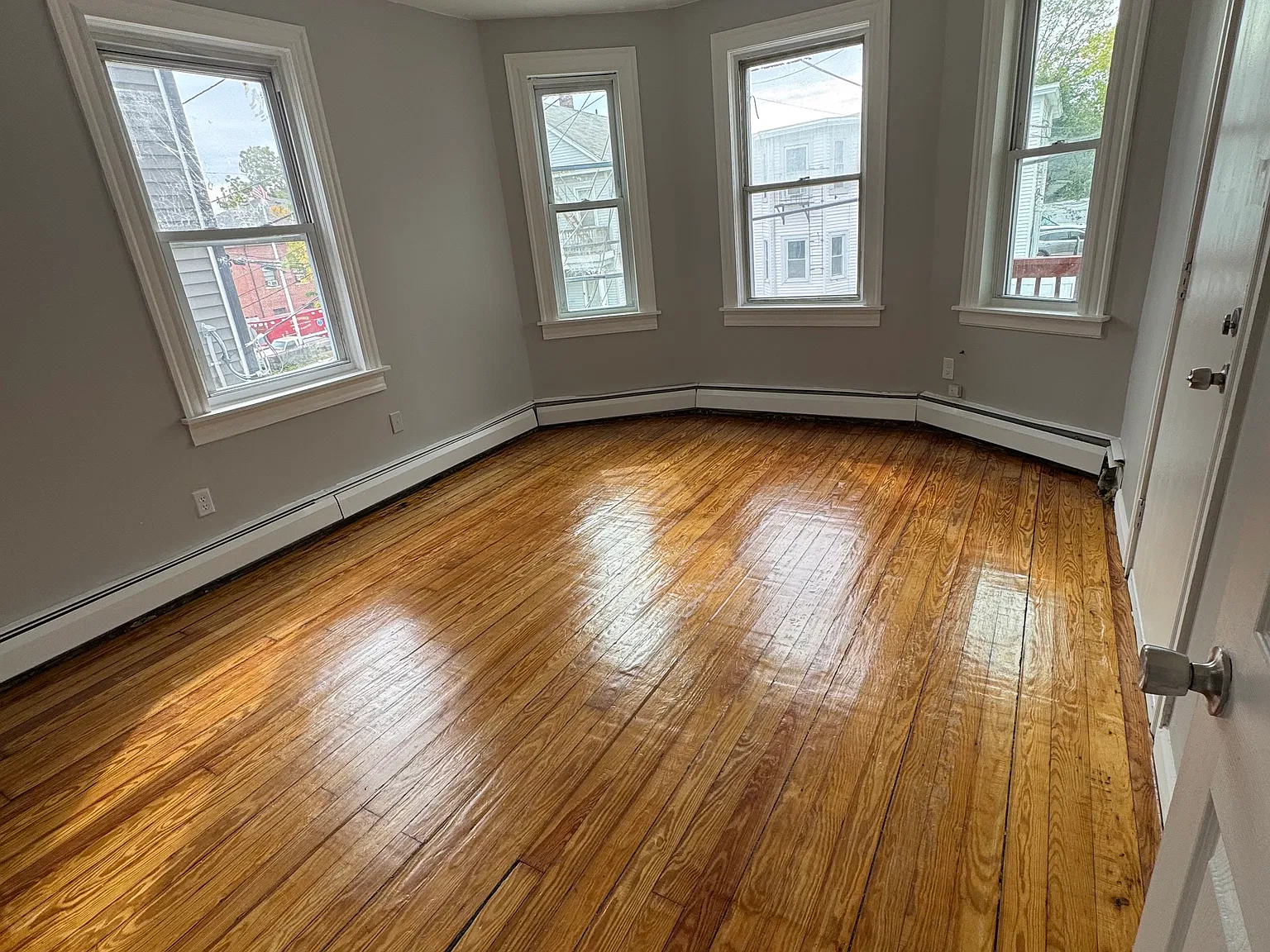 451 Admiral St — Photo 1