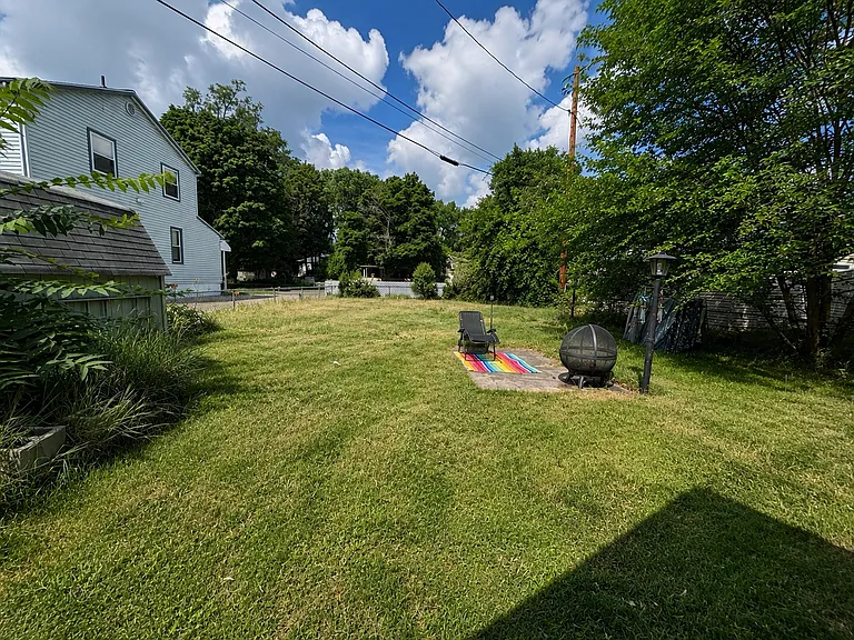 315 Miles St — Photo 19