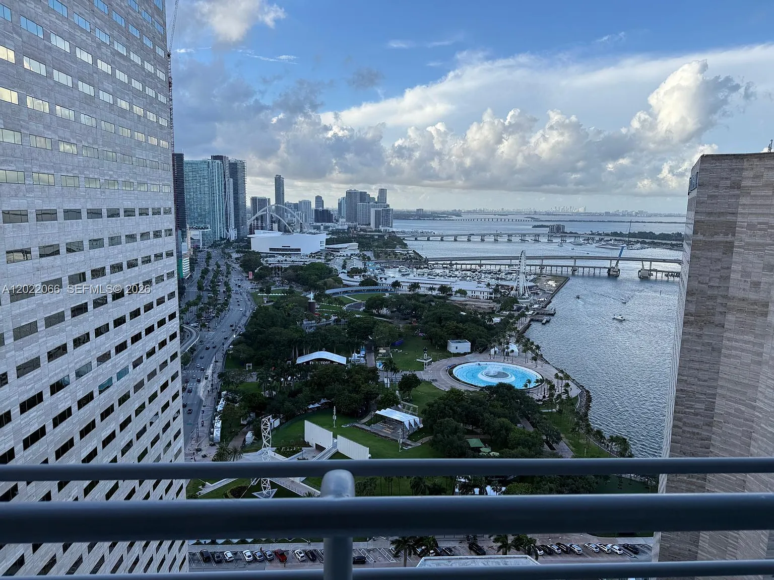 One Miami West Condo — Photo 1