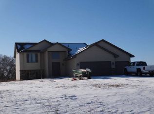 26156 Brant St NE, Isanti, MN 55040
