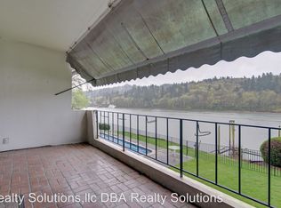 790 SE Webber St UNIT 108, Portland, OR 97202