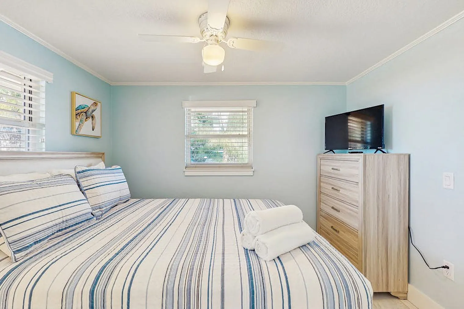 2 bed, 1.0 bath, 602 sqft, $4,812 — Photo 4