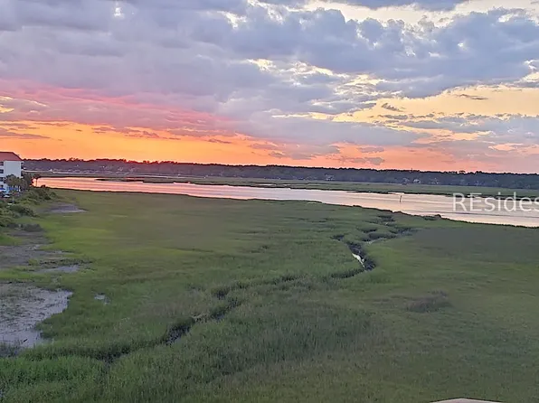 2 Shelter Cove Ln APT 227, Hilton Head Island, SC 29928