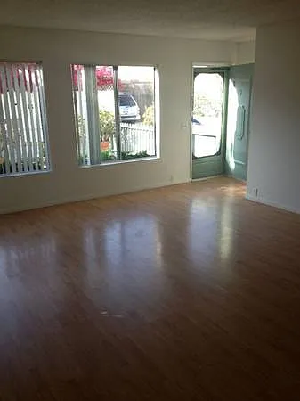 108 Catamaran St — Photo 9