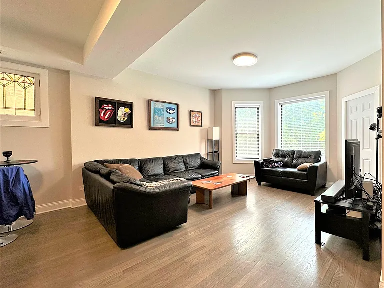 4435 N Paulina St #2 — Photo 7