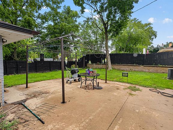 3rd image of 4436 W Dunwood ROAD