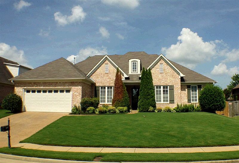 1st image of 1657 Belledeer Dr E