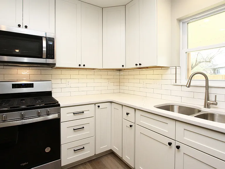4105 J St — Photo 11