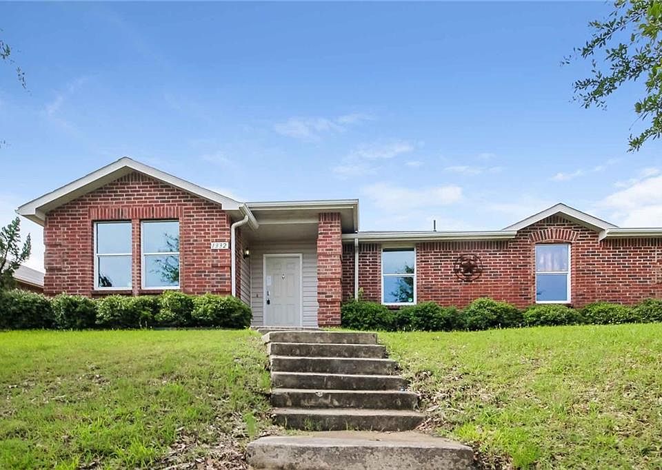 1st image of 1332 Dawson Way