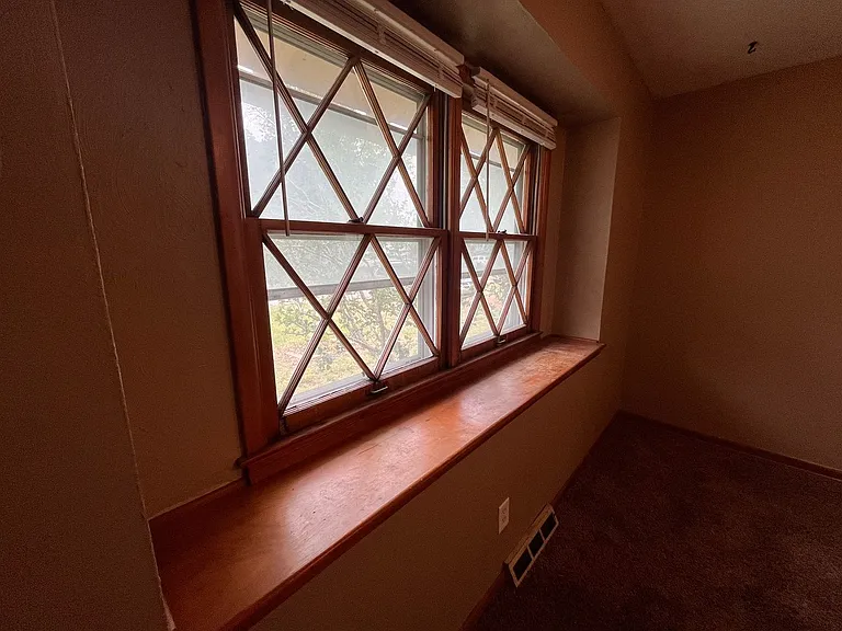 1509 W Anita Ave — Photo 12