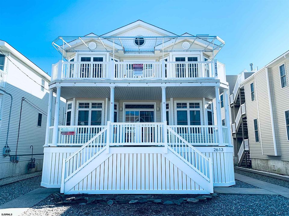 1st image of 2615 Asbury Ave #2