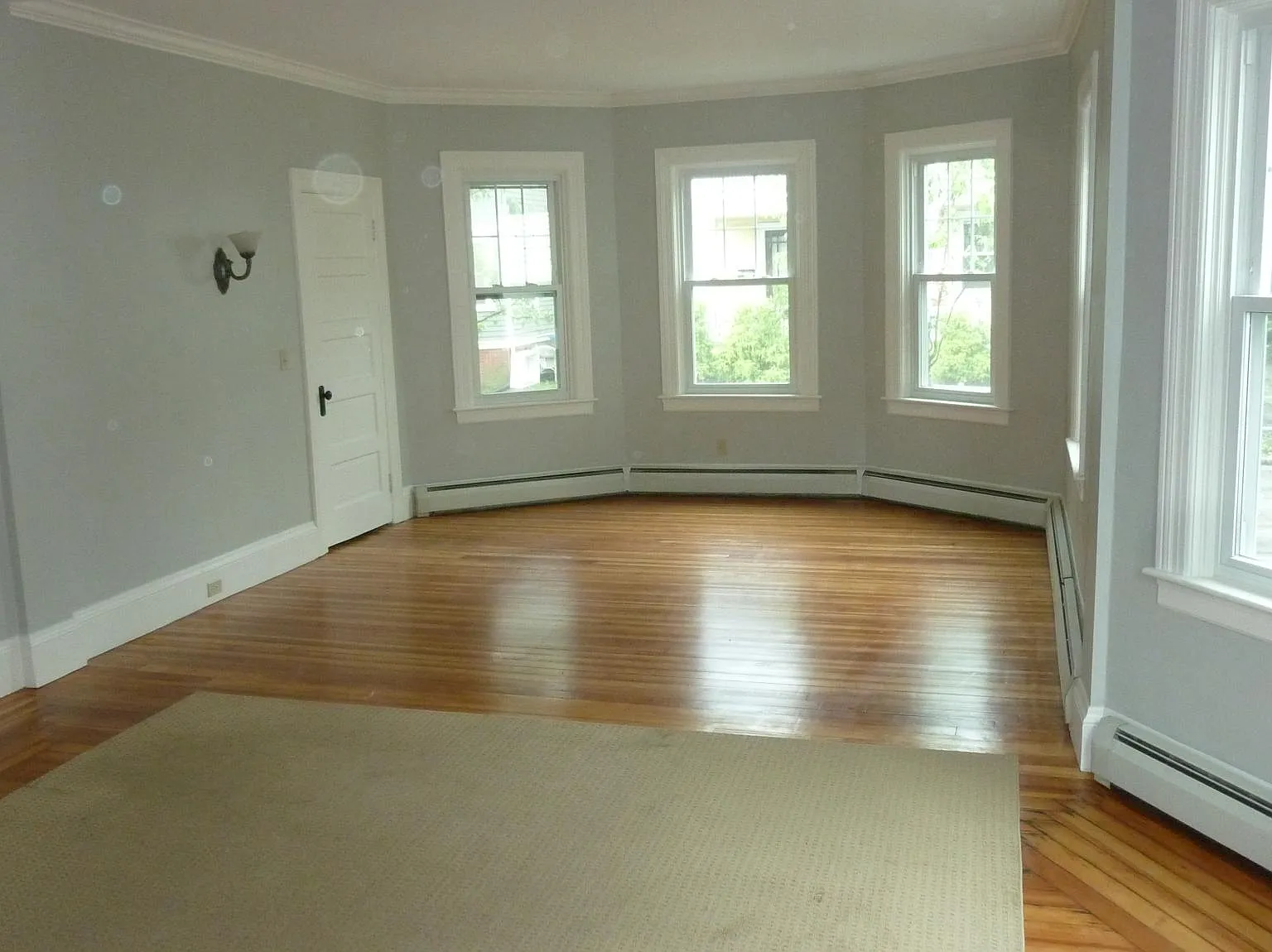 2 bed, 1100 sqft, $2,250 — Photo 2