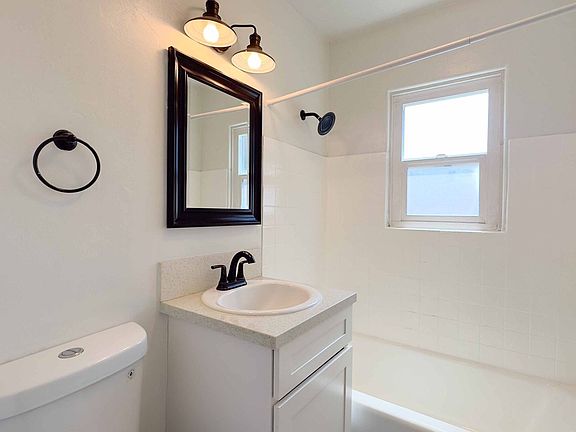 3rd image of 4524 30th St #4524