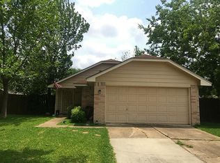 10711 Spanish Grant Dr, Sugar Land, TX 77498