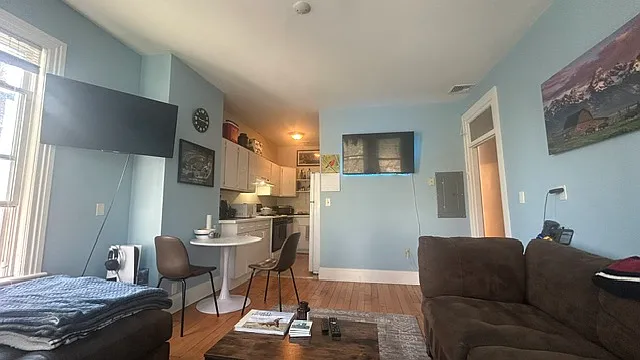 1516 Commonwealth Ave #2