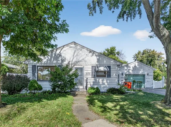 2010 Brackett Avenue, Eau Claire, WI 54701
