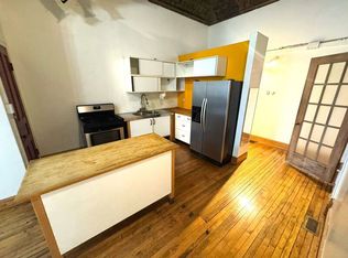 1816 S Racine Ave #1F, Chicago, IL 60608