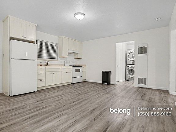 4th image of 26792 Clarkford St