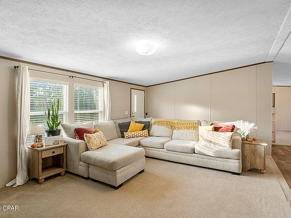 5th image of 3301 Tumble Creek Blvd