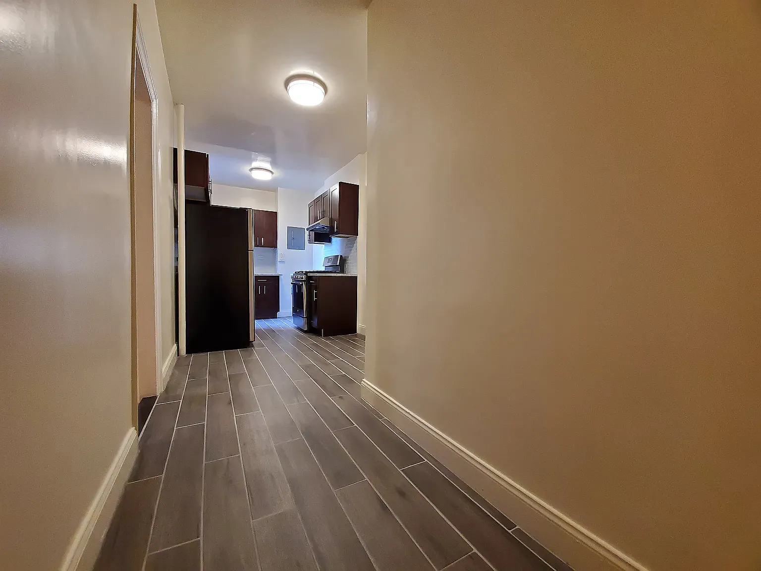 520 West 218th Street — Photo 4