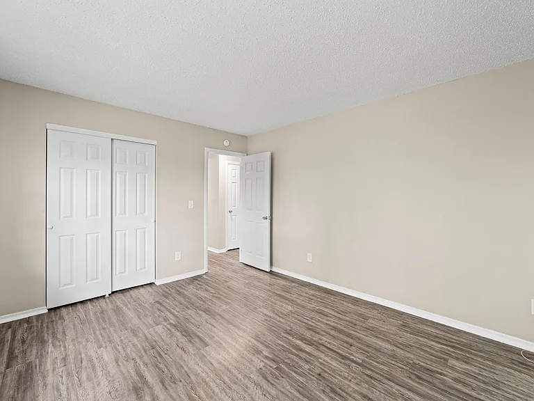 2103 Shane Dr — Photo 22