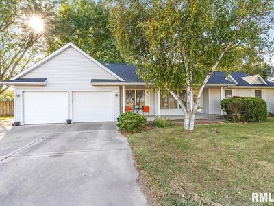 1 Henrietta St, Divernon, IL, 62530