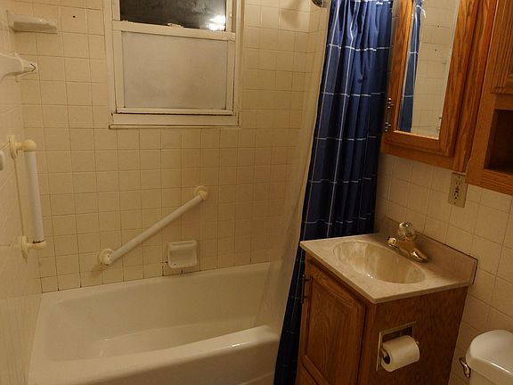 3rd image of 2532 11th St