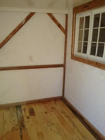 bonus room window