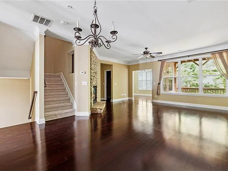 6153 Indian Wood Cir SE — Photo 11