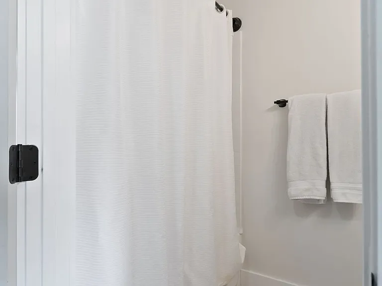 108 Meredith Pl #B — Photo 11