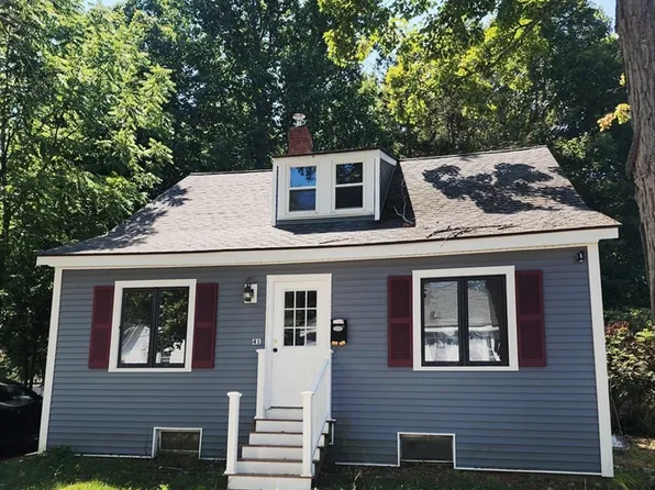 41 Race St, Haverhill, MA 01830